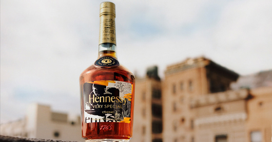 🥃 Spirits Marketing: Tequila Seltzers Go Golfing, Hennessy 🫶🏼 Nas
