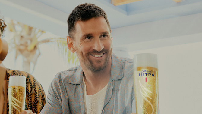 ⚽️ A-B Releases Full Michelob Ultra Super Bowl Ad