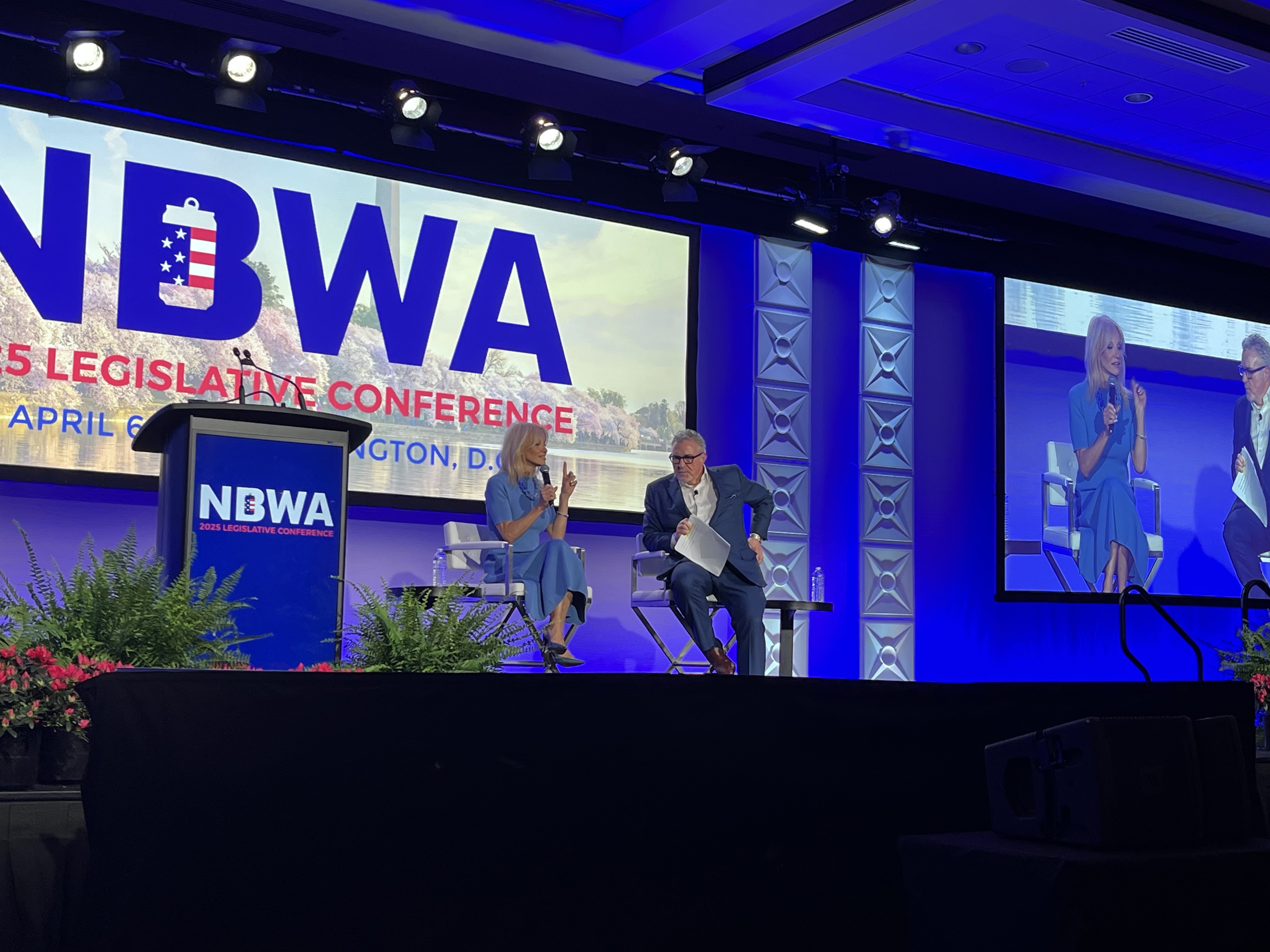 🗣️ 'You have an unbelievable, iconic American story'