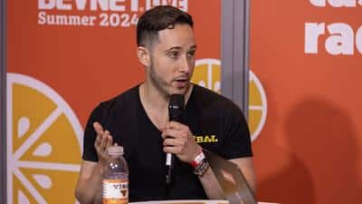 Taste Radio Studio Interview with Dan Levison of Vibal Tea
