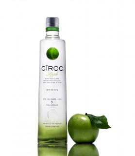 CÎROC Apple Clean Bottle with Apple