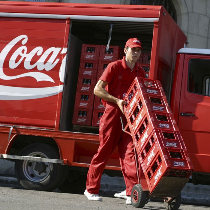 Distribution Roundup: Coca-Cola Accelerates its Refranchising Endeavors; Suja’s Probiotic Waters to Launch at Target