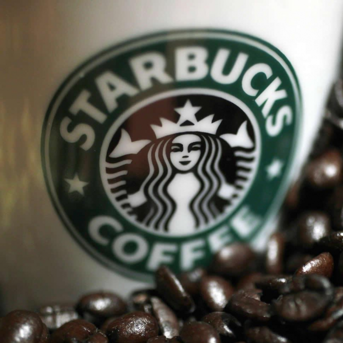 Departing CEO Schultz Leaves Large Growth Agenda for Starbucks