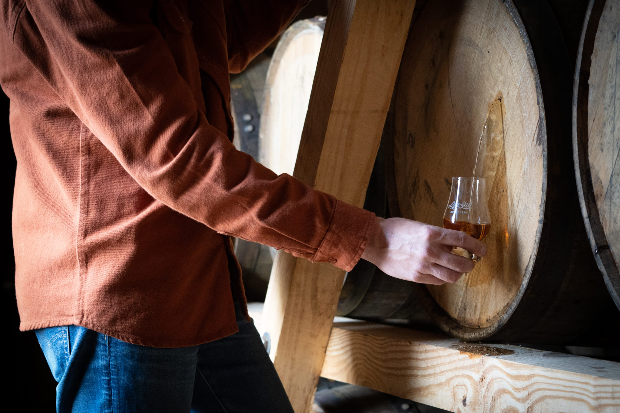 Log Still Distillery Launches Single Barrel Selection Program - Vimarsana News