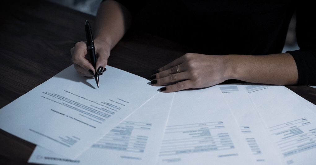 Distribution: Lawyers Weigh In On Contract Essentials, Red Flags