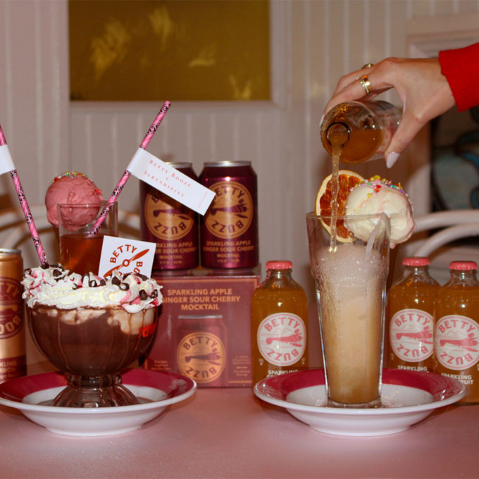 Marketing: Blake Lively’s ‘Betty’ Drinks Join Holiday Menu at Serendipity3